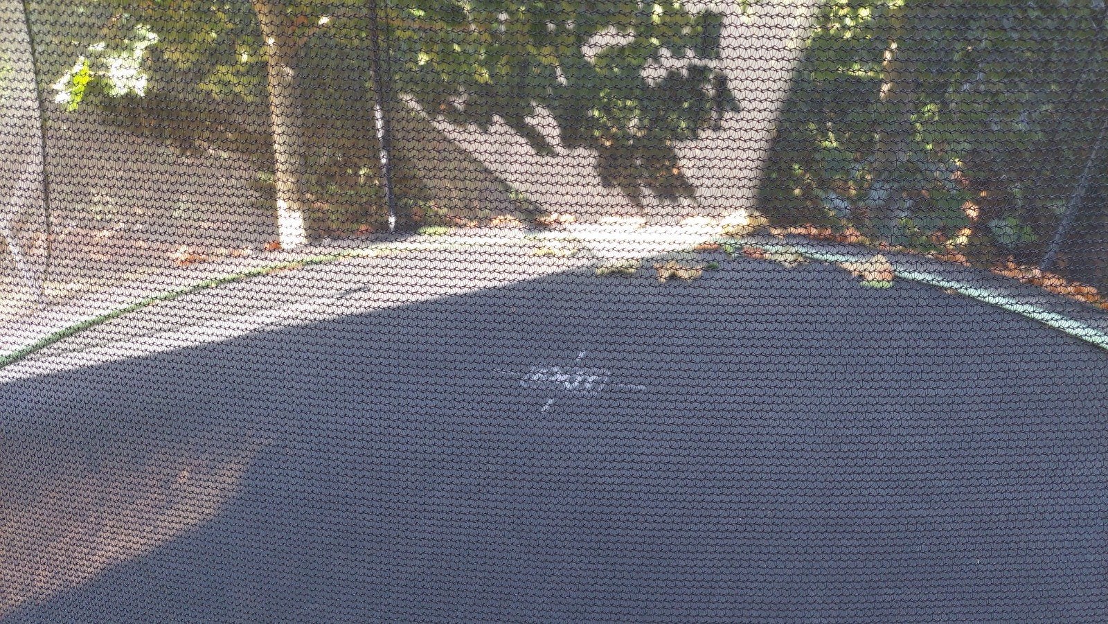Trampoline Exit, Enlèvement, Utilisé
