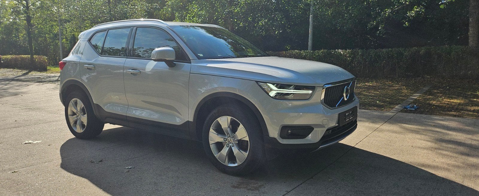 Volvo XC40 1.5 Benzine T2 Automaat Bj.2020 Met 101.000 Km., Auto's, Stof, Euro 6, Overige kleuren, Bi-Xenon koplampen