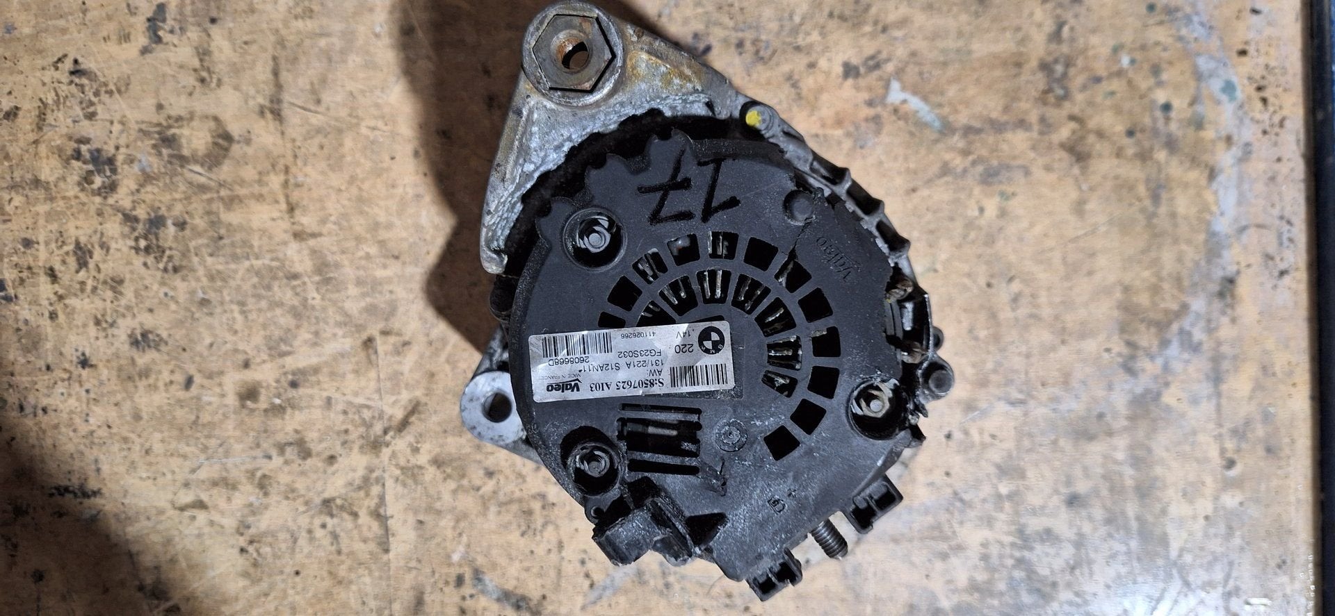 Valeo Dynamo BMW 220A F30 F31 G30 G31 X3 8507623 FG23S032, Gebruikt, -, -, Ophalen of Verzenden
