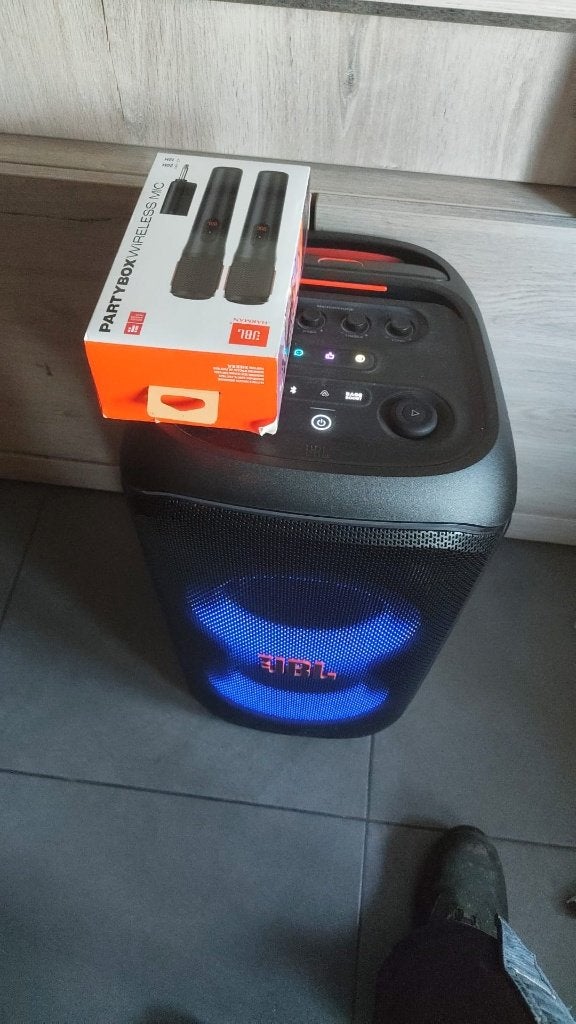 Jbl  320, TV, Hi-fi & Vidéo, Enlèvement, Comme neuf, JBL