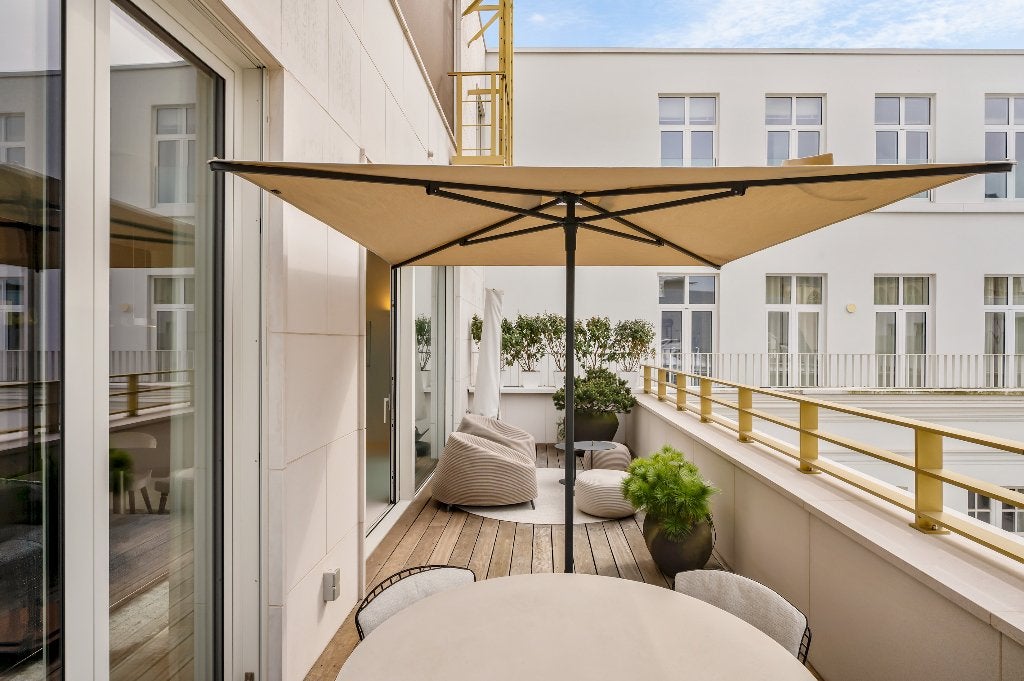 Parasol - Jardinico Caractère Designparasol, Jardin & Terrasse, Parasols, Enlèvement, Utilisé, 2 à 3 mètres, Parasol sur pied