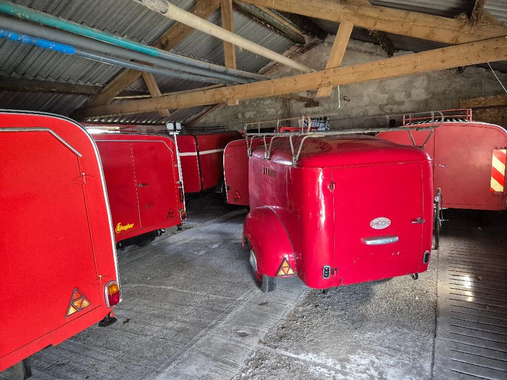 Oldtimer Aanhangwagen Foodtruck/Vakantieaanhangwagen, Ophalen