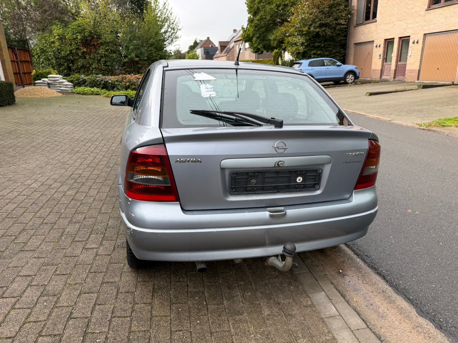 Opel astra cdti diesel 09/2003 gekeurd voor verkoop 1100€, 4 cilinders, 5 deurs, Particulier, Astra