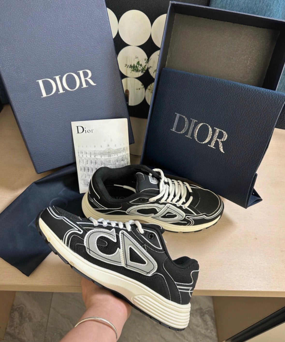 Dior b30 noire taille 41,42,43, Ophalen of Verzenden, Nieuw, Zwart