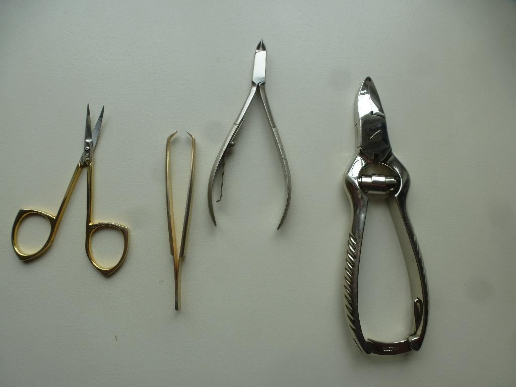 Coupe-ongles PEDICURE/coupe-ongles/ciseaux à ongles, Enlèvement ou Envoi, Comme neuf