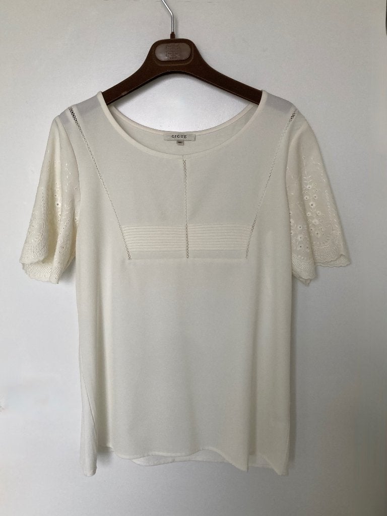 "Gigue" t.shirt dames met mooie afgewerkte mouwen-small/36, Kleding | Dames, T-shirts, Gigue, Overige kleuren, Ophalen of Verzenden
