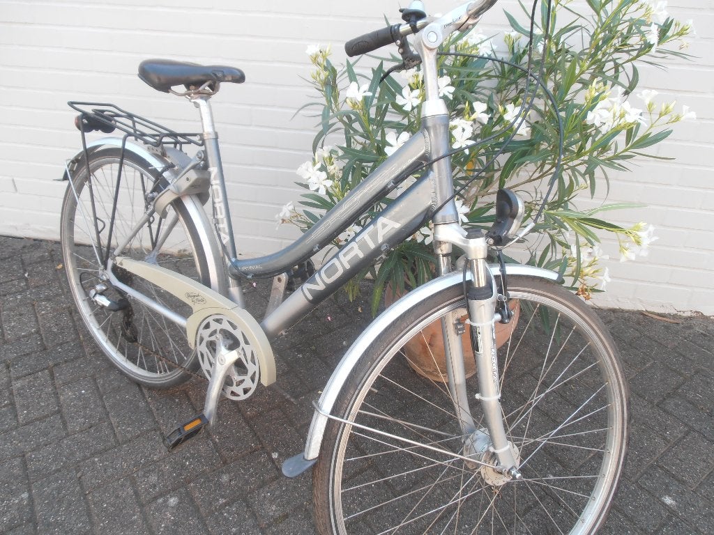 Damesfiets Norta, Gebruikt, Velgrem, Versnellingen, 50 tot 53 cm