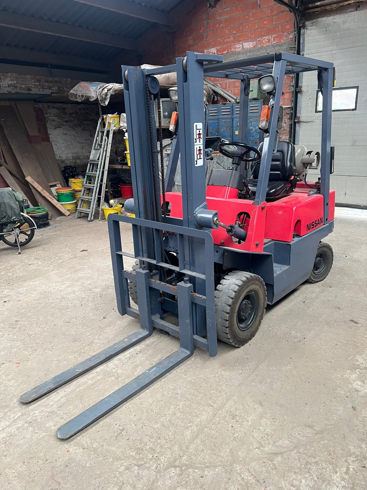 Heftruck nissan 1,5 ton, 1000 tot 2000 kg, Ophalen, LPG, Heftruck