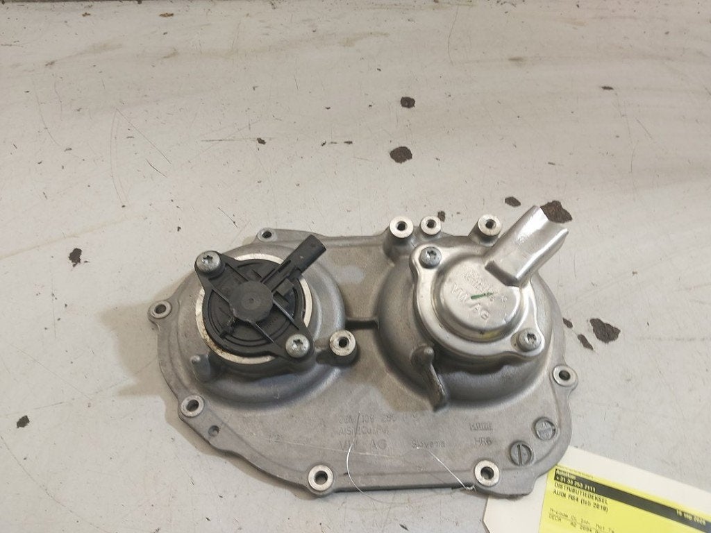 CAM CHAINE CACHE Audi RS 4 Avant (B9) (|06M109285F|), Auto-Union-Straße  1,
85057  Ingolstadt, DE, Info@audi.de, Audi, Utilisé