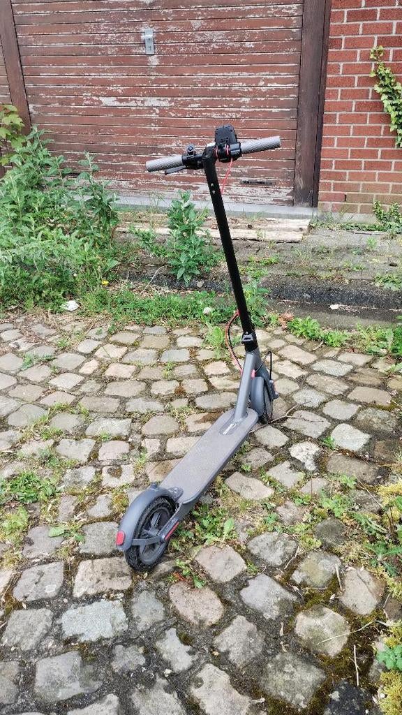 Trotinette électrique, Enlèvement, Comme neuf, Step électrique (E-scooter)