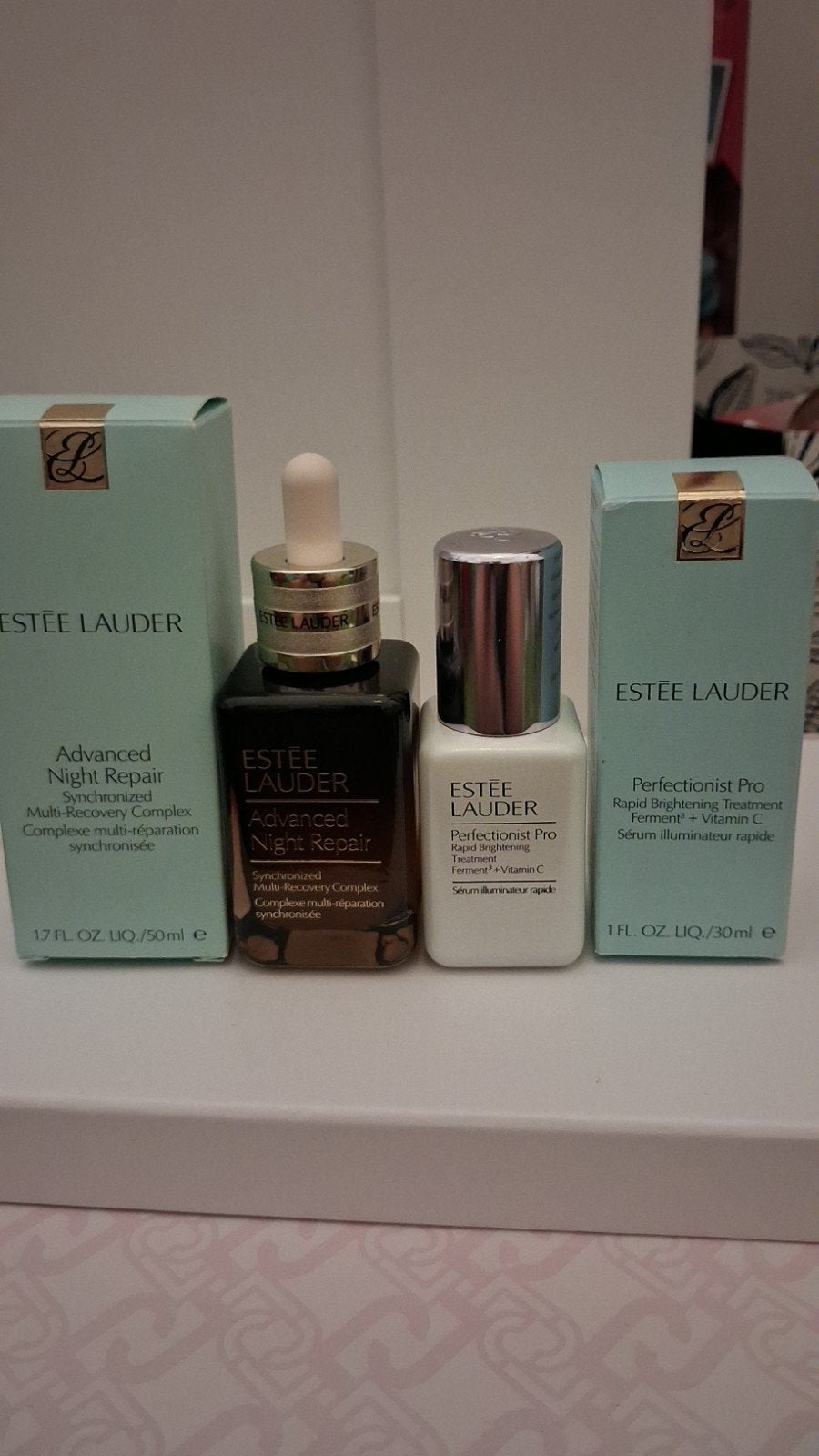 Duo Serum Estee Lauder, Handtassen en Accessoires, Uiterlijk | Parfum, Ophalen of Verzenden, Nieuw