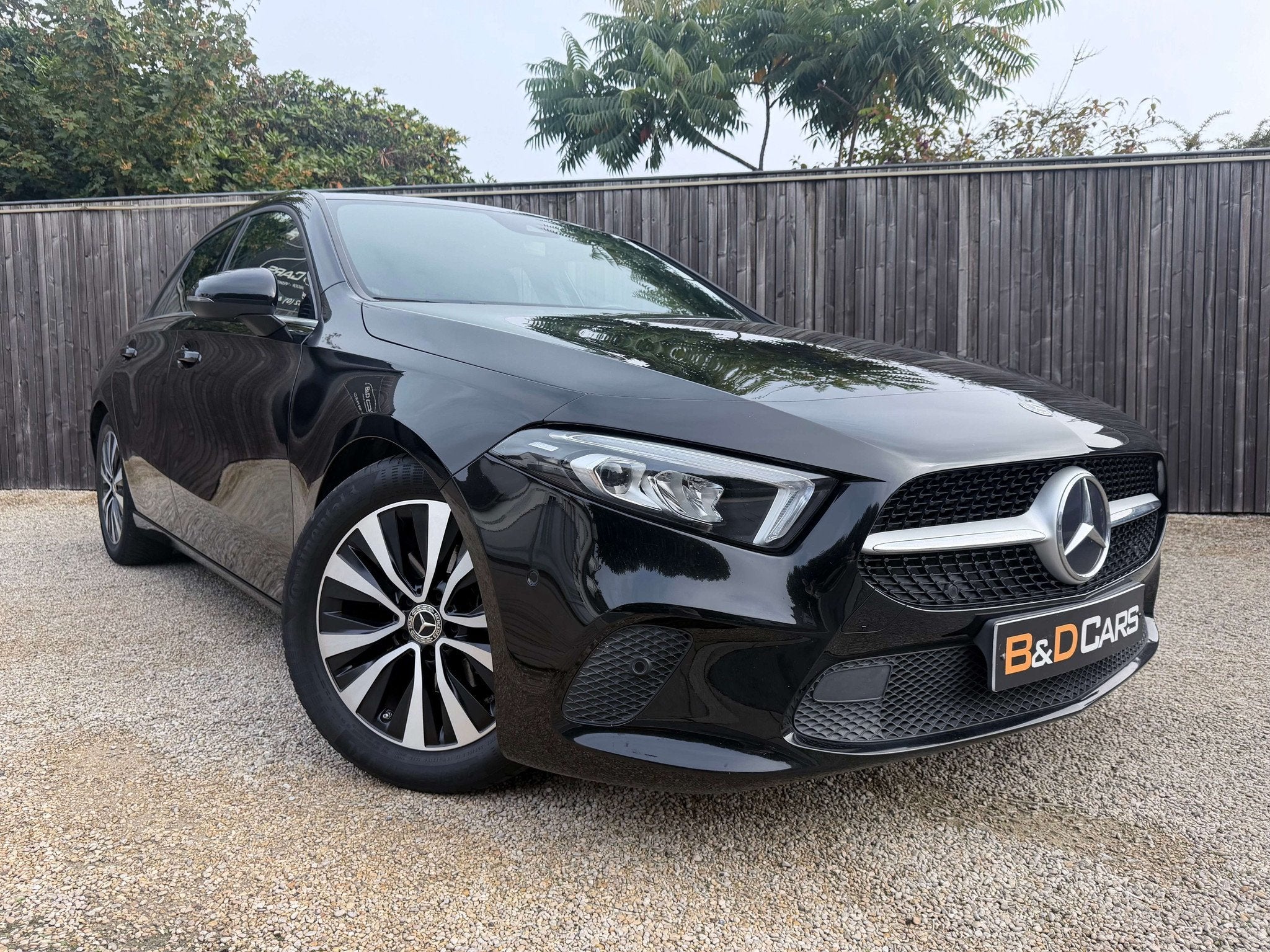 Mercedes-Benz A 180 A 180 (EU6AP) 1ste HAND/1MAIN, 100 kW, https://public.car-pass.be/vhr/f1e57270-3737-4063-88a2-29f498360930