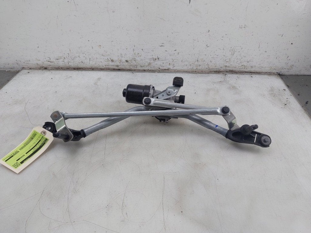 MOTEUR + TRINGLERIE ESSUIE GLACE AVANT Citan (420.6), Autos : Pièces & Accessoires, Valeo, Mercedes-Benz, Utilisé, 100, rue de Courcelles
75017  Paris, FR