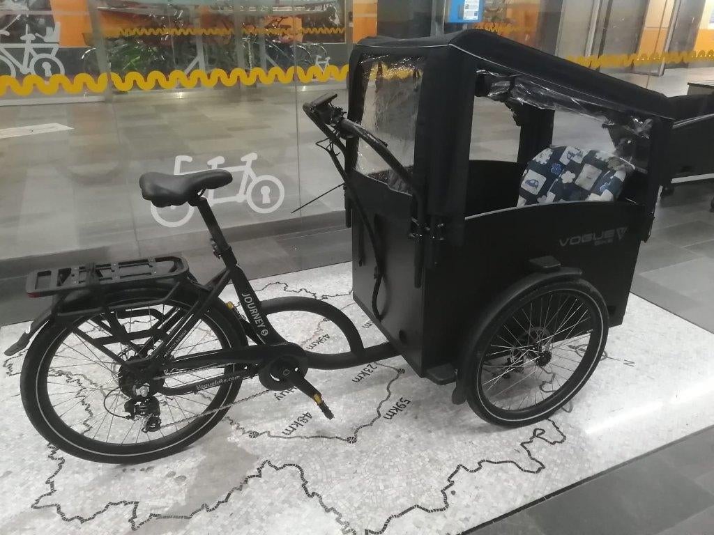 Bakfiets, 3 kinderen, Elektrisch, Zo goed als nieuw, Schijfrem