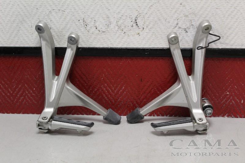 DUOSTEUN SET Honda VFR 1200 F (VFR1200 + DCT) (01-1970/-), Motoren, Dhr. S. di Majo, Gebruikt, Info@cama-motorparts.nl, P.J. Troelstraweg 8 8
3144 CX  MAASSLUIS, NL