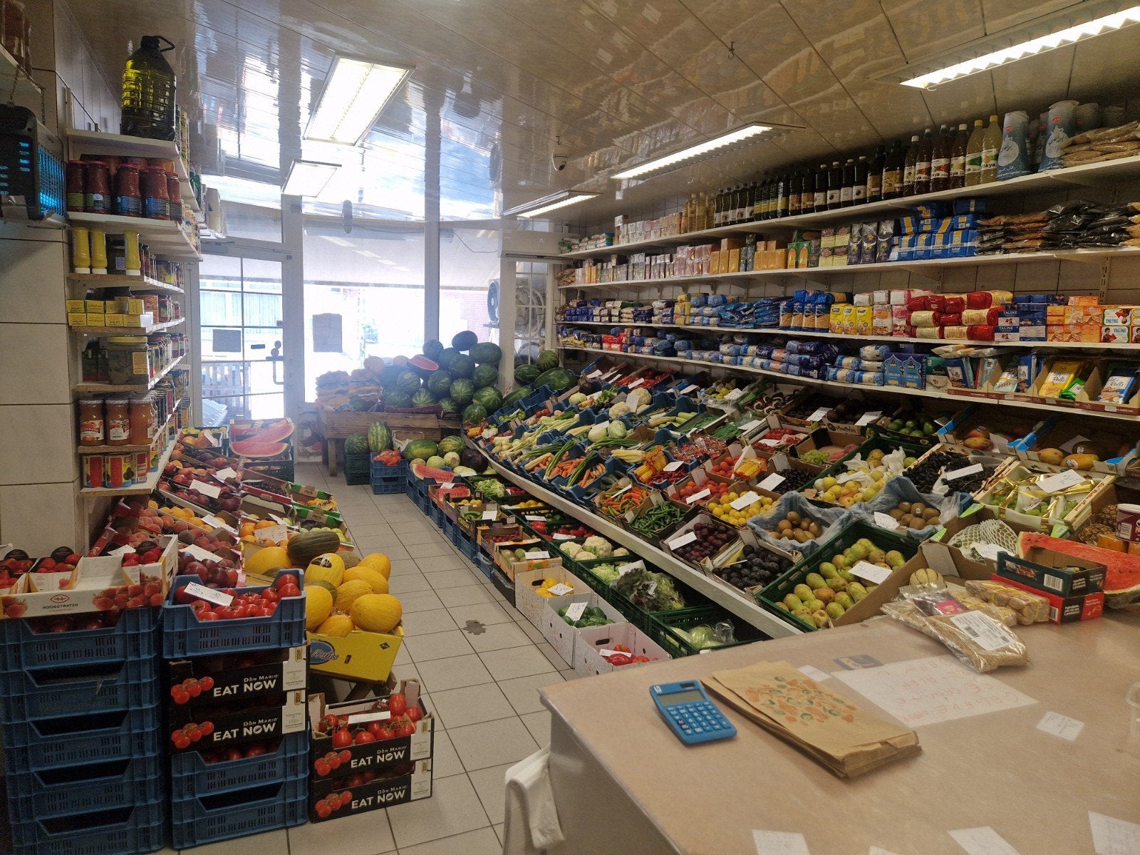 Te koop overname groente en fruit winkel & appartement boven, Enlèvement