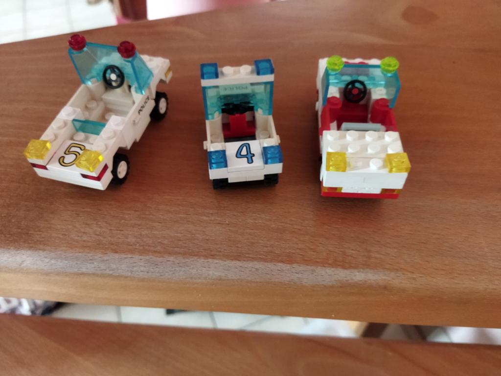 3 voitures de police vintage lego, Enlèvement ou Envoi, Comme neuf