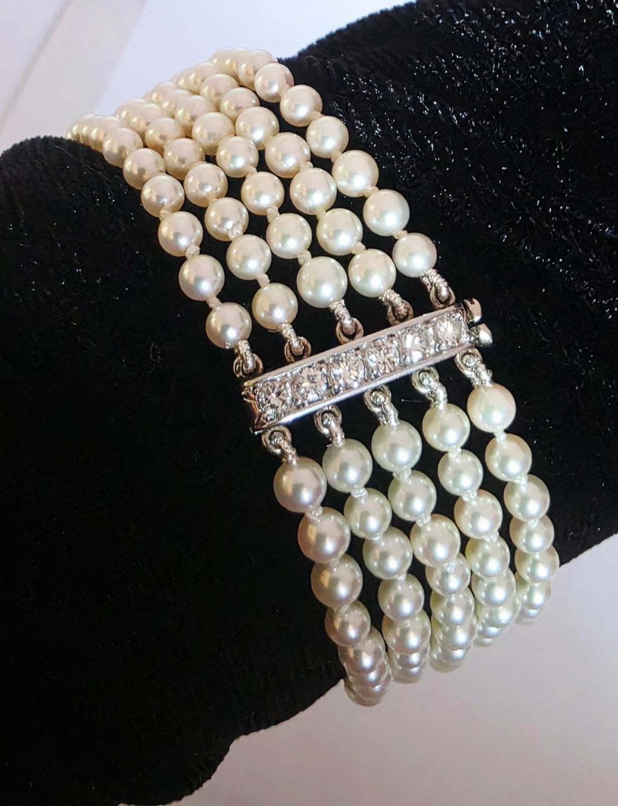 Antieke parels armband met gouden slot en diamanten 0,66kt, Ophalen of Verzenden, Zo goed als nieuw, Goud, Met edelsteen