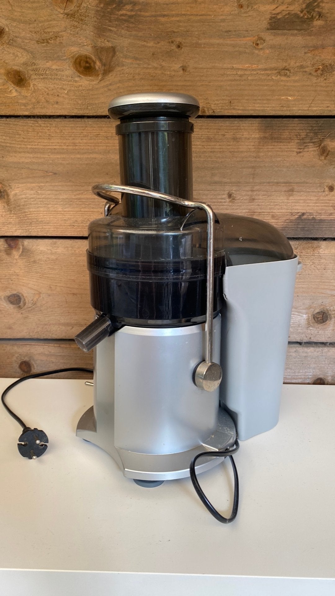 Handige fruitpers verschillende standen, Elektronische apparatuur, Juicers, Ophalen, Zo goed als nieuw