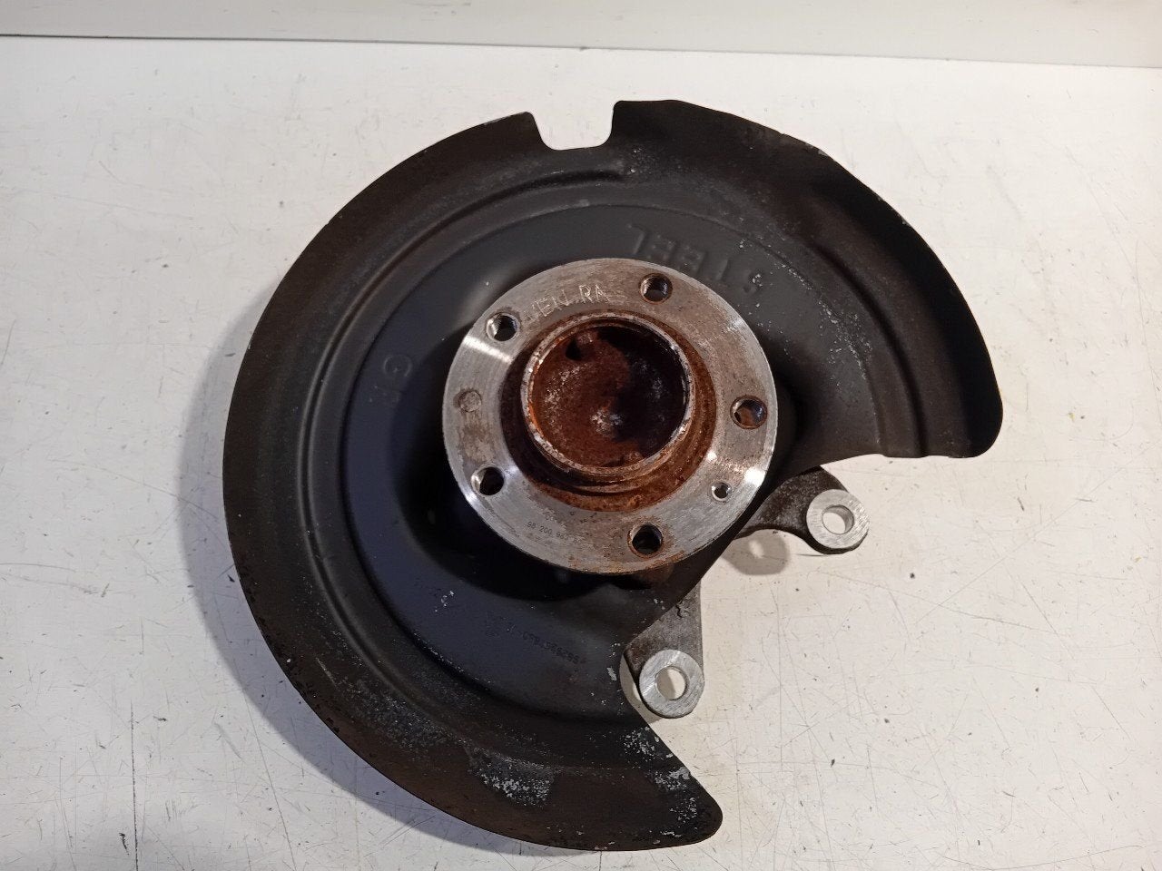 Wielnaaf rechts achter Peugeot 5008, Onderdelen@venauto.nl, Van der Ven Autorecycling B.V., Gebruikt, Ettenseweg 76, 4706 PB Roosendaal, The Netherlands