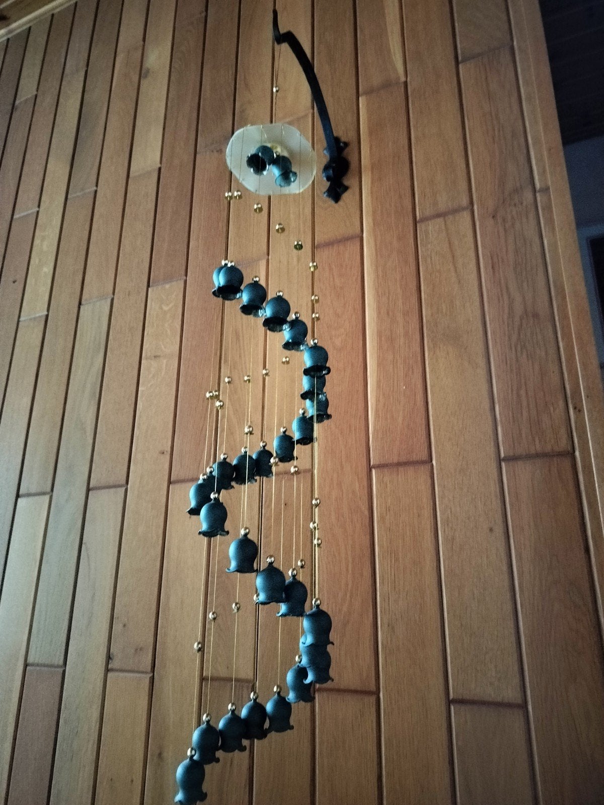 Hanger met klokjes, Ophalen