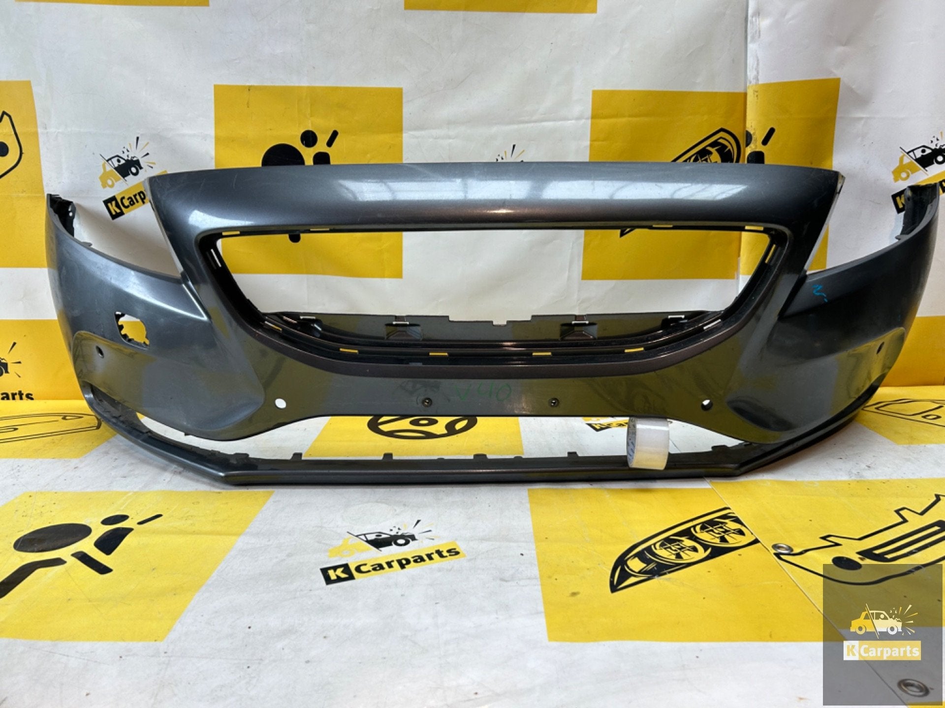 Volvo v40 Voorbumper PDC origineel bumper 13-21, Auto-onderdelen, Info@fabrikant.eu, Volvo, Bumper, Fabrikant BV
