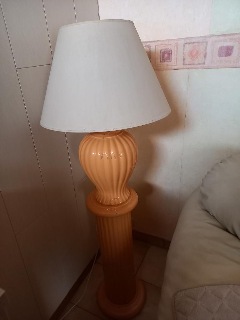 Tafellamp op staander, Ophalen, Zo goed als nieuw, Overige materialen, Modern