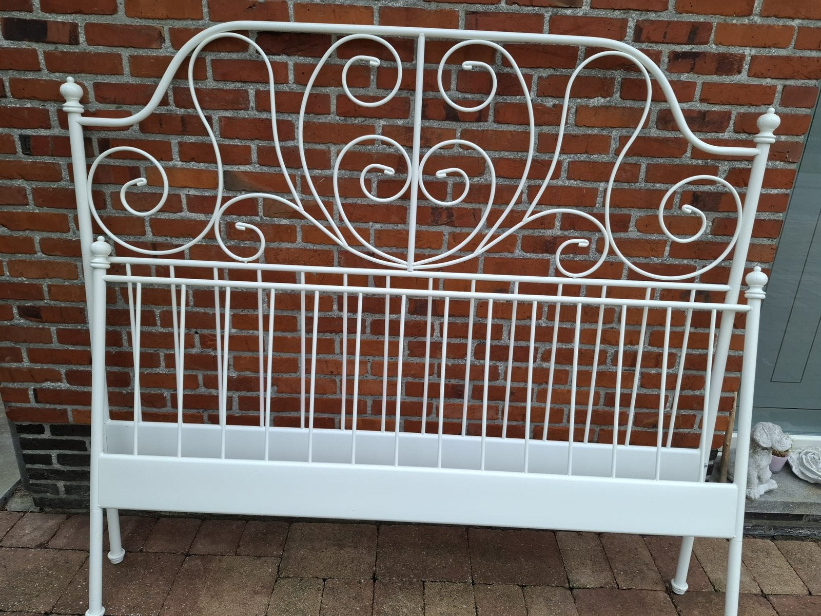 Leirvik bed 160x200, Ophalen