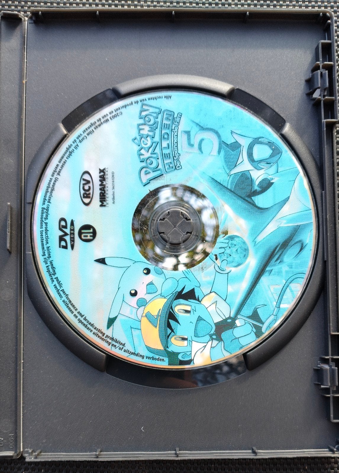 Pokémon helden 5, Enlèvement