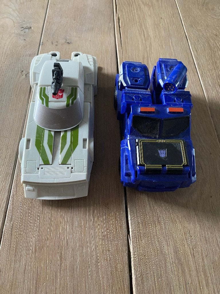 2 transformers, Collections, Enlèvement ou Envoi