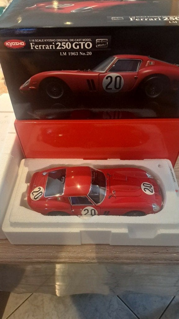 FERRARI 250 GTO #20 LE MANS 1/18 Kyosho, Hobby en Vrije tijd, Ophalen of Verzenden, Zo goed als nieuw, Auto, Kyosho