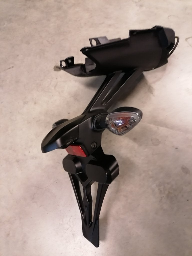 HONDA CBR 1000 R 2008 - 2012 support de plaque d' origine, Motos, Enlèvement, Comme neuf