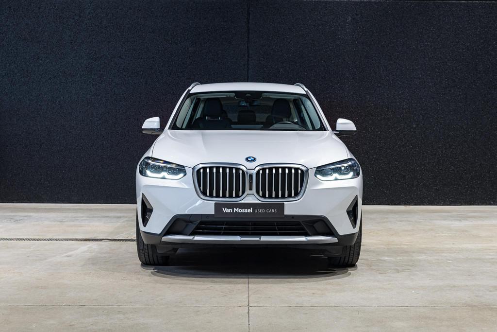 BMW X3 xDrive30e LEDER | LED | CARPLAY, Auto's, Stof, 4 cilinders, Wit, Bedrijf