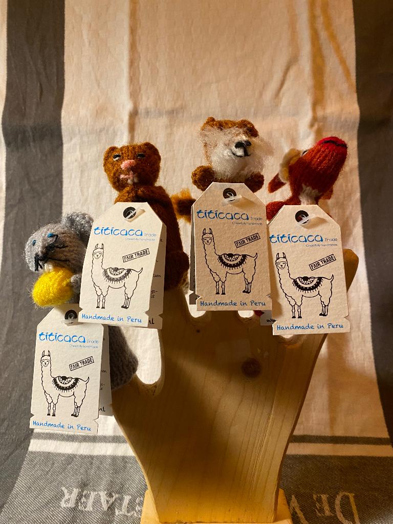 Set van 4 vingerpopjes., Overige typen, Nieuw, Ophalen of Verzenden, Meerkleurig