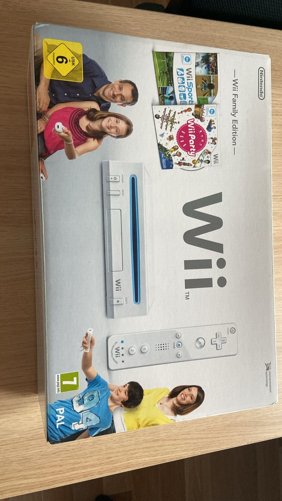 Édition familiale Wii, Consoles de jeu & Jeux vidéo, Consoles de jeu | Nintendo Wii, Utilisé, Avec 2 manettes, Avec jeux, Enlèvement ou Envoi