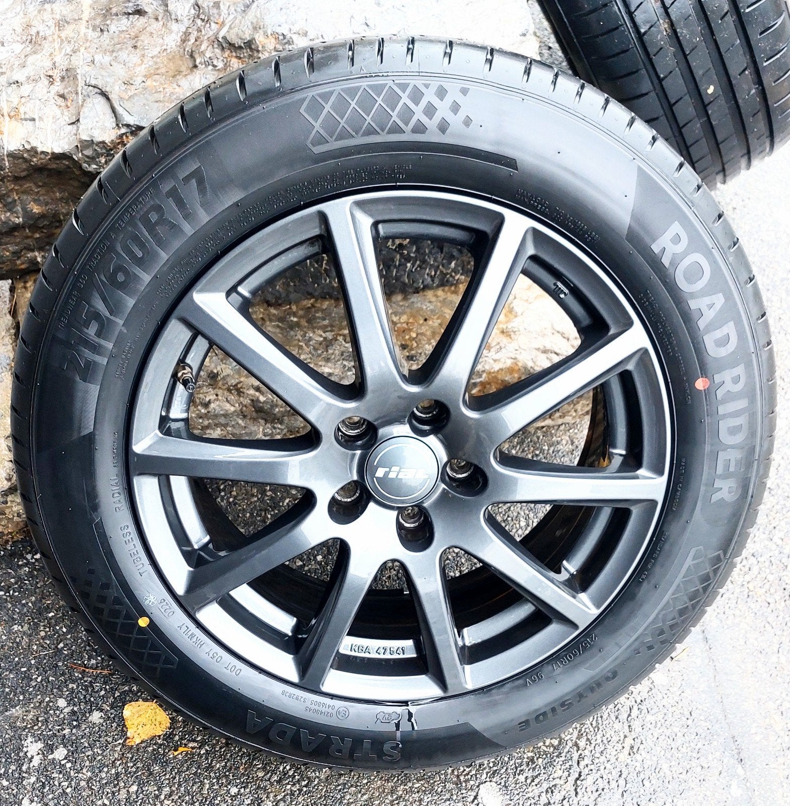 4 jantes alu Rial en 5114,3 + pneus été 215/60R17
4 jantes, Ophalen, Banden en Velgen, 17 inch, Personenwagen