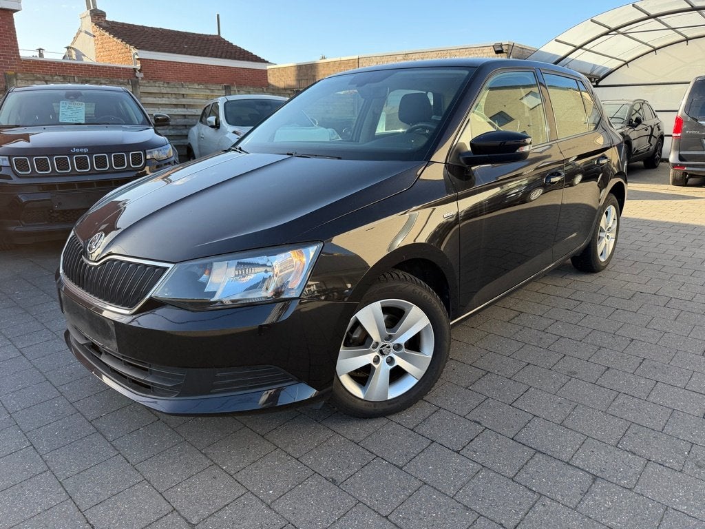 Skoda Fabia 1000 cc essence, Achat, Euro 6, Entreprise, Verrouillage central