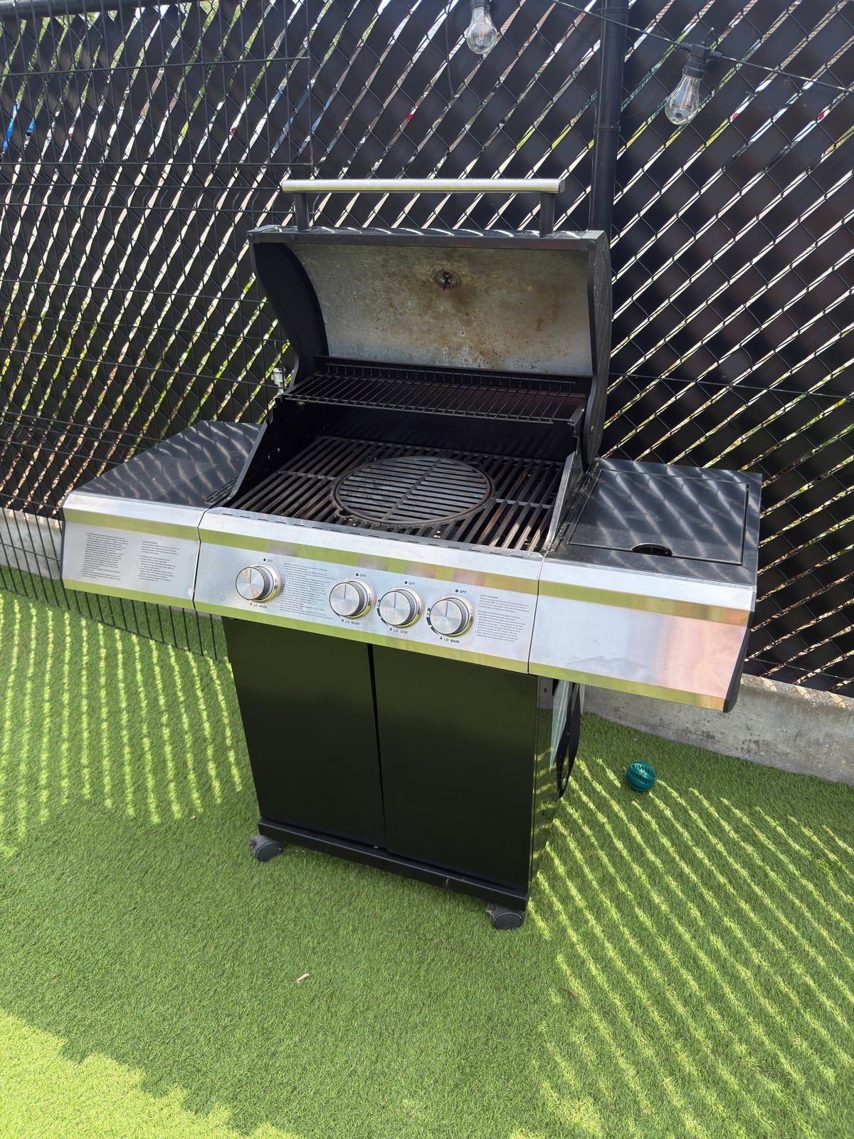 Gas bbq, Enlèvement, Utilisé