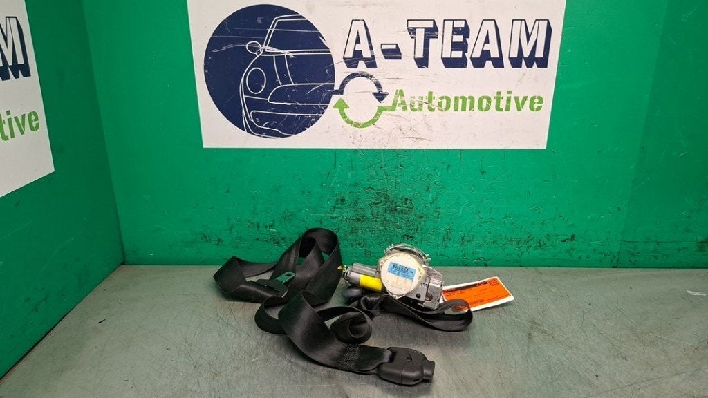 CEINTURE DE SECURITE AVANT DROIT Ford Ka II (|34081272C|), Henry-Ford-Straße  1
50735  Köln, DE, Ford-Werke GmbH, Kunden@ford.com