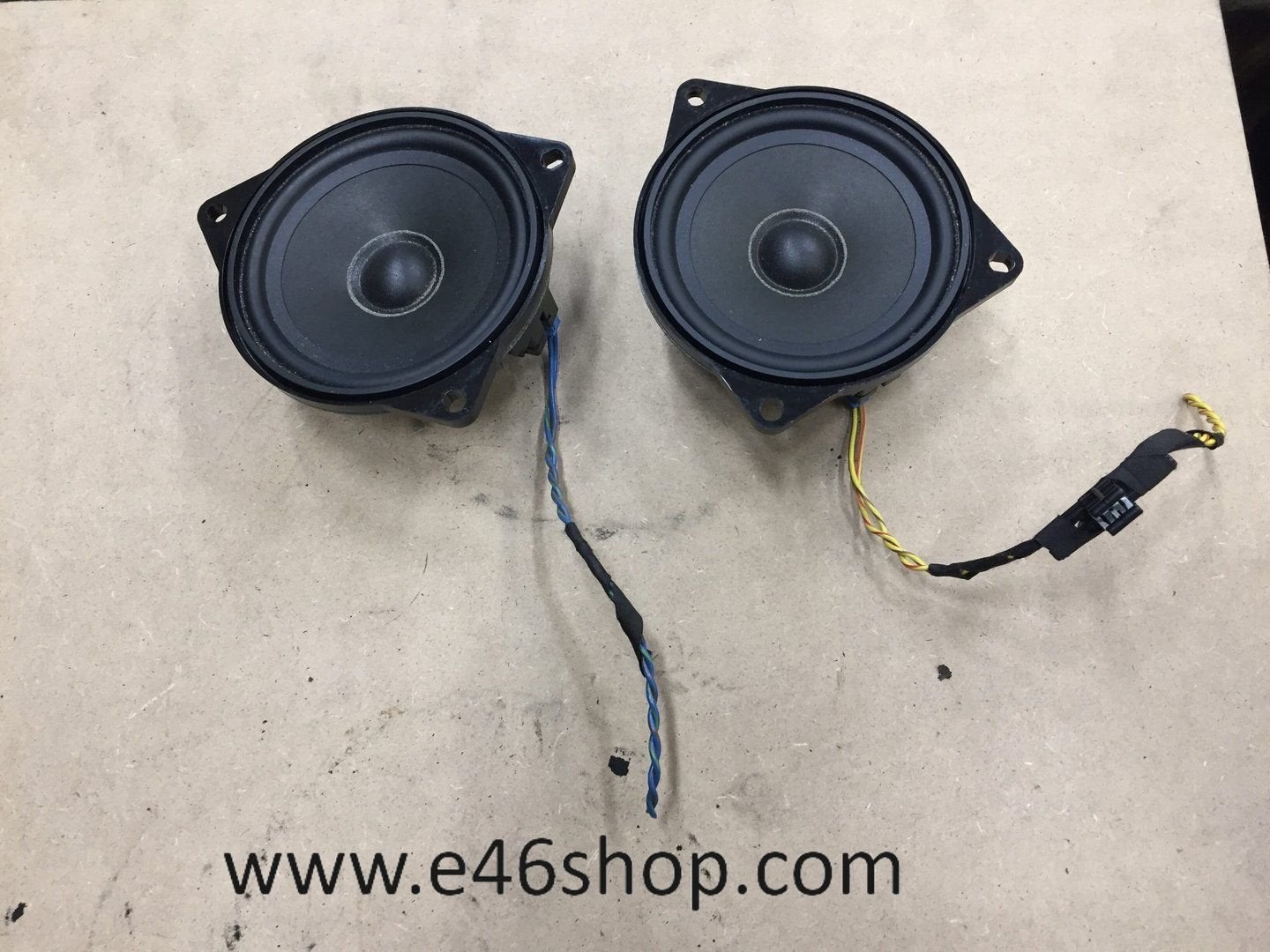 Speaker BMW 1 serie achter links en rechts prijs per stuk, Ophalen of Verzenden, -, -, -