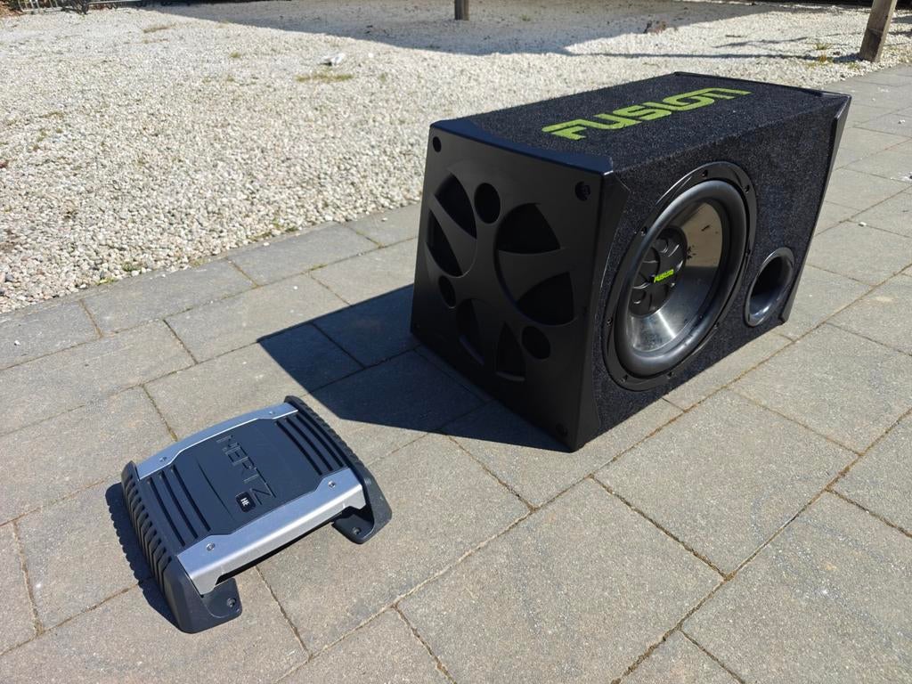 Subwoofer + versterker, Auto diversen, Autospeakers, Ophalen