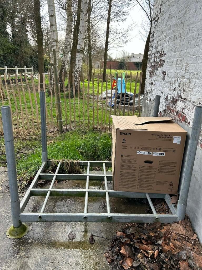 stalen stapelrek, Doe-het-zelf en Bouw, Ophalen, Zo goed als nieuw