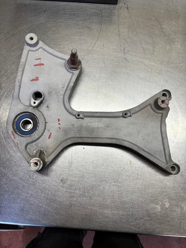 Vespa 300cc brace, Ophalen
