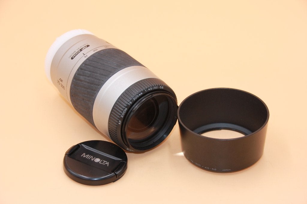 MINOLTA AF 75-300/4.5-5.6, TV, Hi-fi & Vidéo, Enlèvement ou Envoi, Utilisé, Reflex miroir, Minolta
