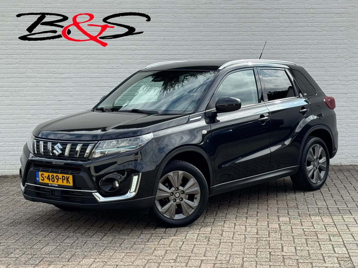 Suzuki Vitara 1.4 Boosterjet Select Smart Hybrid Trekhaak Ca, Auto's, Suzuki, Zwart, Bedrijf, Handgeschakeld, Hybride Elektrisch/Benzine