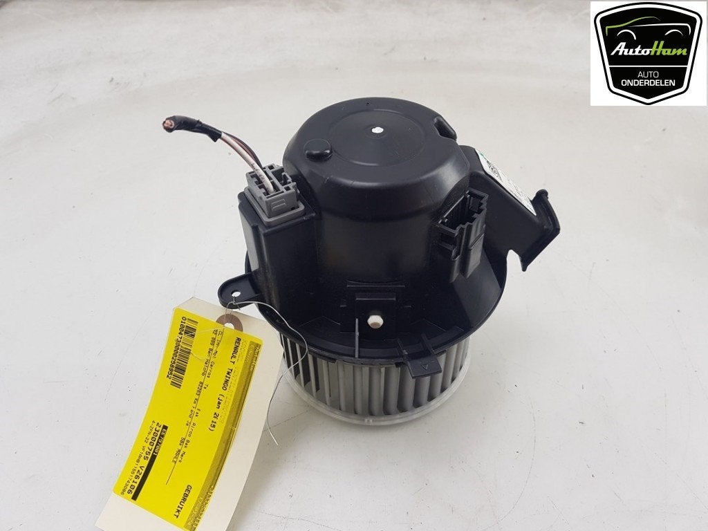 KACHEL VENTILATORMOTOR Renault Twingo III (AH), Dhr. J. Ham, Gebruikt, Renault, Administratie@autoham.nl