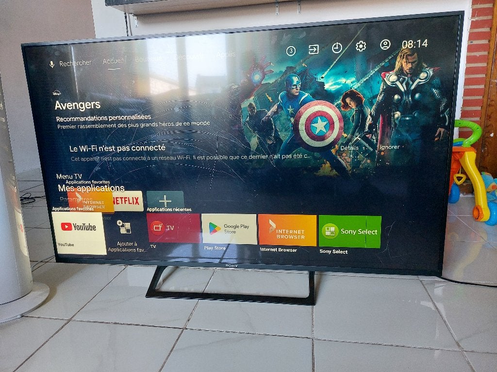 tv smart Q led Sony 140cm fonctionne bien lire annonce, Audio, Tv en Foto, Televisies, Ophalen, 4k (UHD), Smart TV, Gebruikt