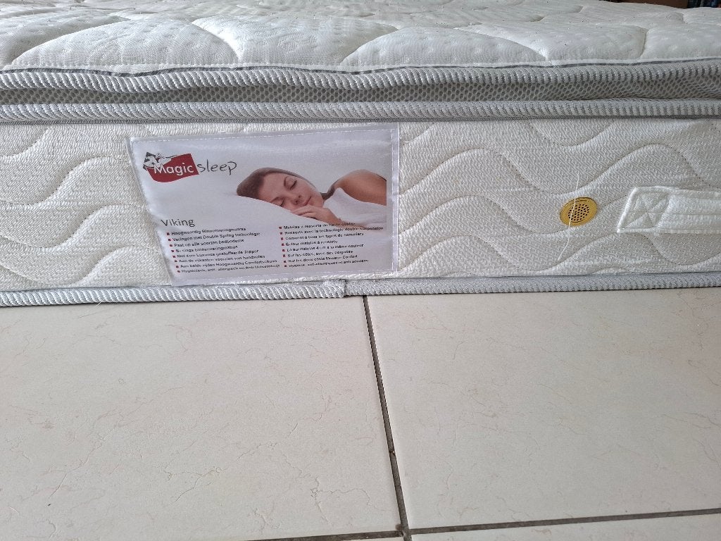 Matelas, Matelas, Enlèvement, Utilisé, 200 cm