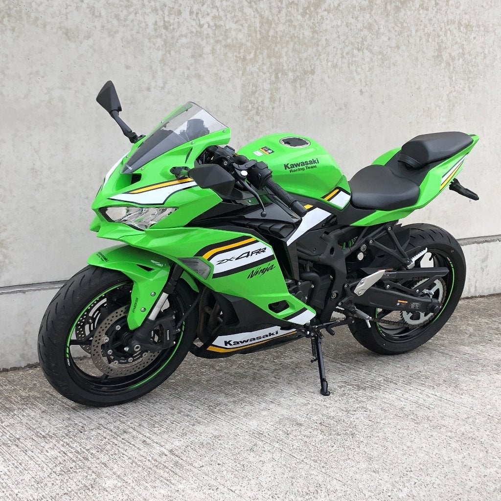 KAWASAKI ZX4RR 2025 GEKEURD GARANTIE, Motoren, 400 cc, 4 cilinders, Motorrijbewijs A, Super Sport