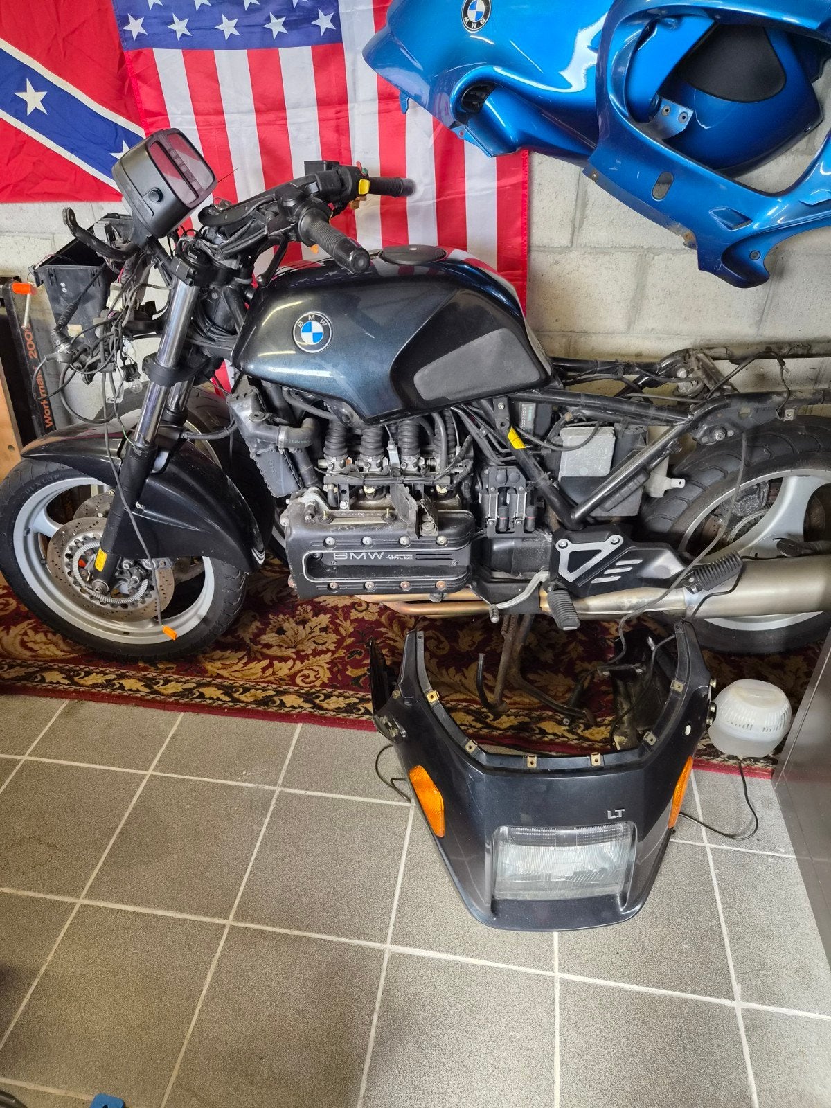 k1100 LT, Particulier